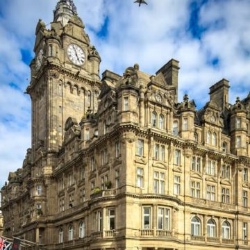 英国伦敦+康瓦尔郡+爱丁堡+约克+温德米尔+牛津+曼彻斯特16日15晚拼小团