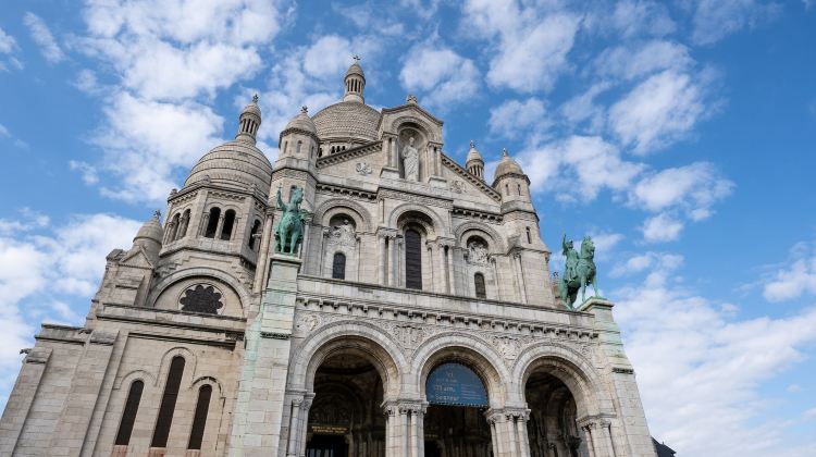 12D11N · Group Tours · Europe Escape (EE)·Spend free days in Rome, Paris and the Swiss Alps
Explore Burgundy, Florence, Innsbruck, Munich and Ghent
Take a photo with the world-famous Leaning Tower of Pisa
Cruise Amsterdam’s canals and Germany’s Rhine River
Experience a historic Bavarian restaurant and taste local German wine