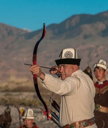 3D2N • 3-Day tour around Issyk Kul Lake with Yurt stay and Eagle hunting show