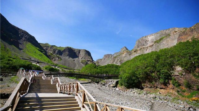 5-day Changchun to North Korea Border Private Tour·Changbai Mountain, Changchun Puppet Palace, Tumen Border