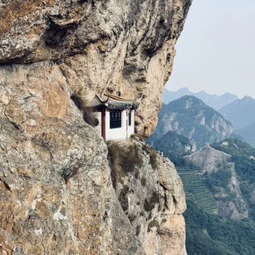 温州雁荡山+洞头风景区+楠溪江风景旅游区+刘伯温故里景区·百丈漈5日4晚拼小团