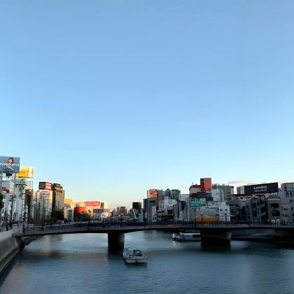 日本九州+福冈+北九州+丝岛市5日4晚跟团游