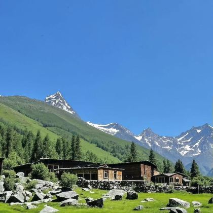 成都+四姑娘山景区+丹巴+新都桥6日5晚私家团