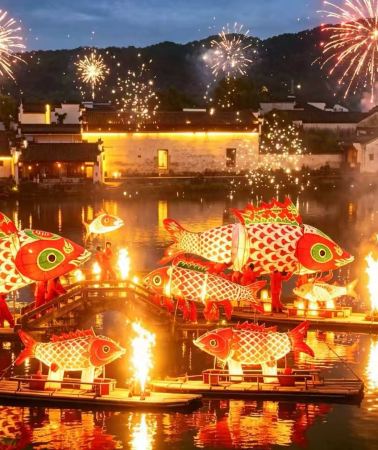 7D6N • Huangshan + Chengkan + Hongcun + Xidi + Huizhou Ancient City + Wuyuan Huangling: Fish Lantern Show, Autumn Sun-Drying & Xin'an River Boat Tour
