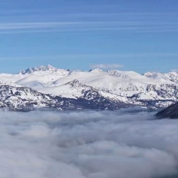 新疆伊犁7日6晚拼小团