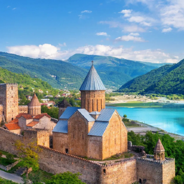 阿塞拜疆+格鲁吉亚+亚美尼亚10日8晚跟团游