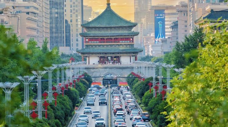 2D1N · Group Tours · Xi'an + Emperor Qinshihuang's Mausoleum Site Museum + Xi'an City Wall