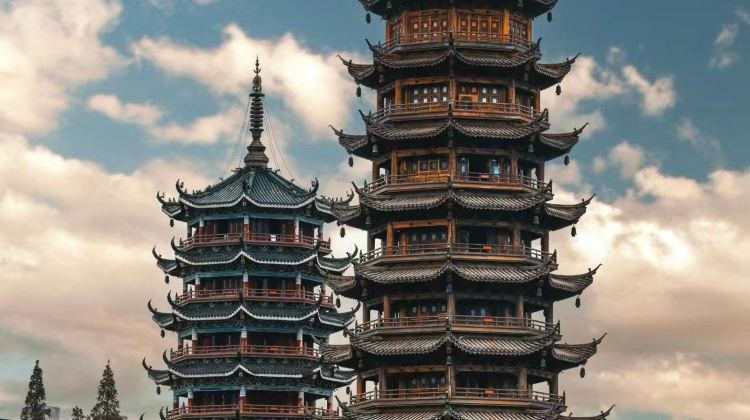 6D5N · Group Tours · Emperor Voyage: 'All Tips Included' China+ Guilin + Yangshuo + Li River Scenic Area +Longji Rice Terraces 