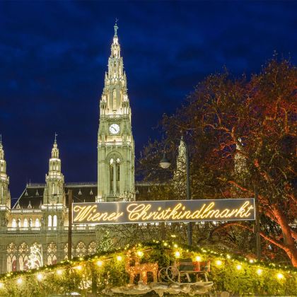 德国柏林+慕尼黑+捷克布拉格+奥地利维也纳+因斯布鲁克+基茨比厄尔+萨尔茨堡+德累斯顿9日8晚跟团游