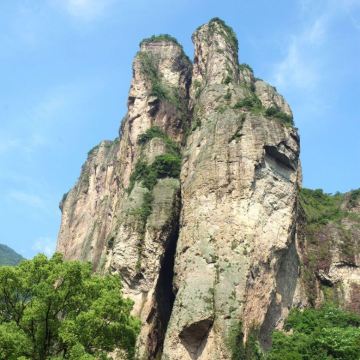 雁荡山+方洞景区+显胜门景区+羊角洞景区3日2晚自由行