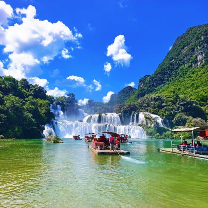 广西南宁+通灵峡谷+德天瀑布4日3晚跟团游