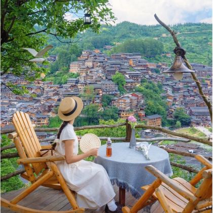 贵州贵阳+黄果树景区+荔波+西江千户苗寨4日3晚拼小团