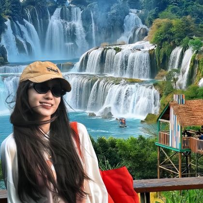 崇左+德天跨国瀑布景区+明仕田园+古龙山大峡谷+鹅泉+峒那屿湾景区4日3晚拼小团