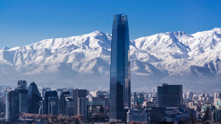 <4天>【英文团 | 智利三城风情之旅】·圣地亚哥市区游+瓦尔帕莱索海湾美景+“海上葡萄园”比尼亚德尔马+参观原始摩艾石像(全程含早,天天出发)