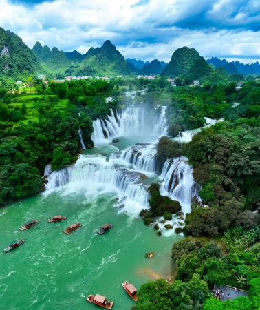 6D5N • Chongzuo - Beihai Mountain & Sea tour: China-Vietnam Detian Waterfall + Tongling Grand Canyon + Beihai Silver Beach + Weizhou Volcanic Island