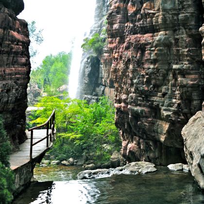 安阳+中国文字博物馆+红旗渠+太行大峡谷景区5日4晚私家团