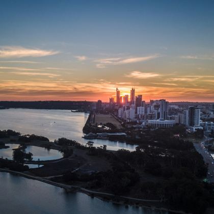 澳大利亚珀斯+巴瑟尔顿+玛格利特河+奥尔巴尼+埃斯佩兰斯+海登9日8晚私家团