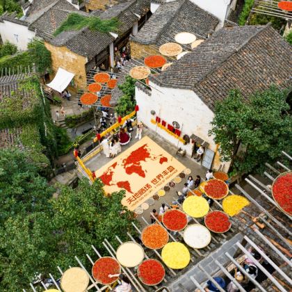 婺源+龙虎山风景名胜区+三清山风景区5日4晚跟团游