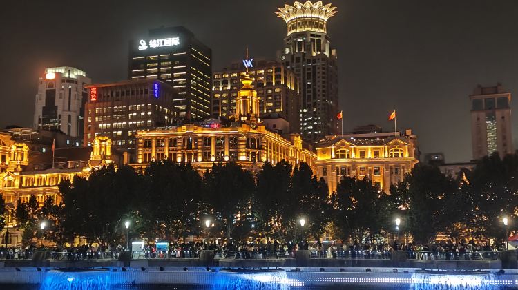3D2N · Group Tours · China Shanghai ,9-person premium international tourist exclusive group,Shanghai Mini Vacation · Urban Cultural  Experience: Kung Fu Experience, The Bund Lighting Ceremony