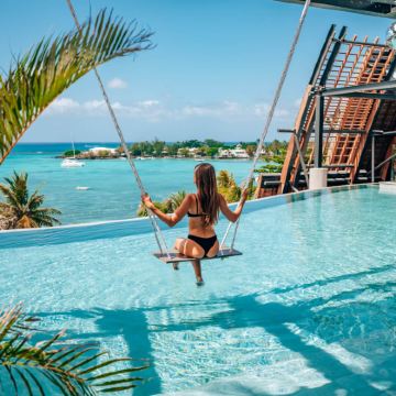 毛里求斯+马达加斯加+留尼汪（法属）+塞舌尔13日12晚私家团