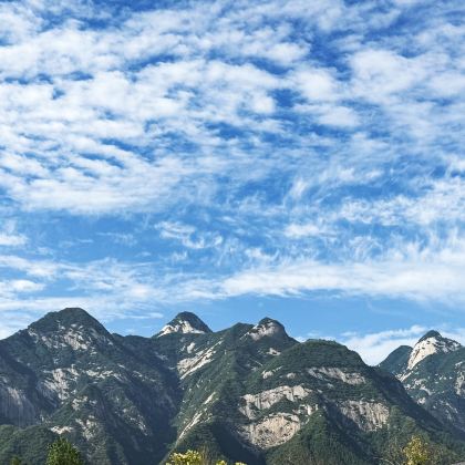 西安+兵马俑+华山4日3晚跟团游