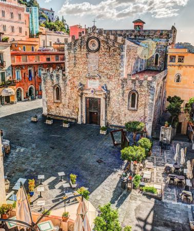 17D16N • Italian Roundabout and Sicily with Aeolian Islands End Rome