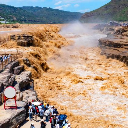 延安陕西黄河壶口瀑布+甘泉大峡谷2日1晚跟团游