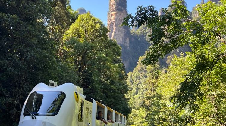 4D3N · Private Tours · Zhangjiajie National Forest Park + Tianmen Mountain National Forest Park + Fenghuang Ancient Town
