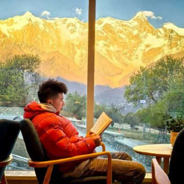 林芝+雅鲁藏布大峡谷+南迦巴瓦峰+巴松措+然乌湖+波密6日5晚私家团