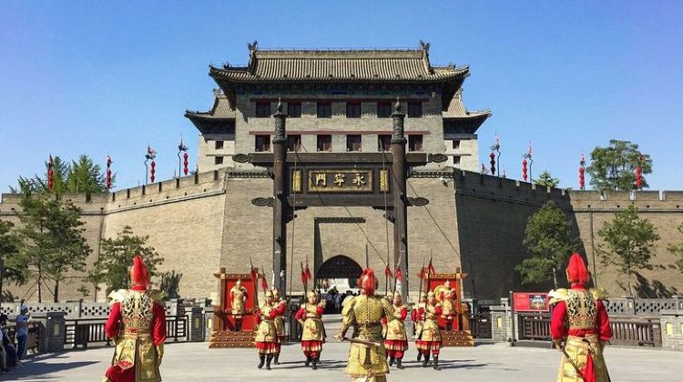 14-Day China Small Group Family Adventure Tour from Beijing to Shanghai: Pandas, Palaces, Warriors, Great Wall & Yangtze River Cruise