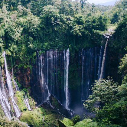 印度尼西亚巴厘岛+布罗莫火山+伊真火山+雅加达9日7晚拼小团