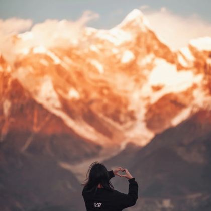 川藏公路+成都+林芝+拉萨+巴松措+稻城亚丁+布达拉宫10日9晚私家团