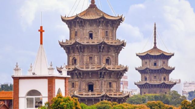 7-Day China Fujian In-depth Private Tour· Xiamen, Gulangyu, Fuzhou, Wuyishan, Quanzhou, Shuzhuang Garden, Pingtan