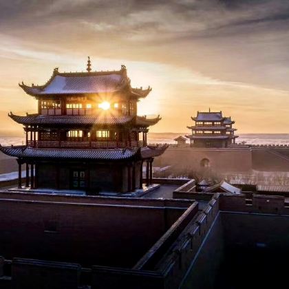 甘肃兰州+天水麦积山石窟+平凉崆峒山+黄河石林国家地质公园+武威+张掖+嘉峪关+敦煌9日8晚私家团