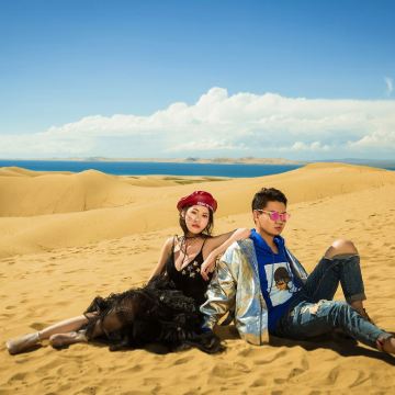 呼和浩特+辉腾锡勒草原+响沙湾5日4晚自由行