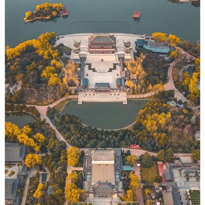 西安+陕西历史博物馆+西安城墙+大唐芙蓉园3日2晚私家团