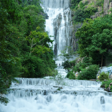 台州神仙居+天台山景区+小箬村4日3晚跟团游