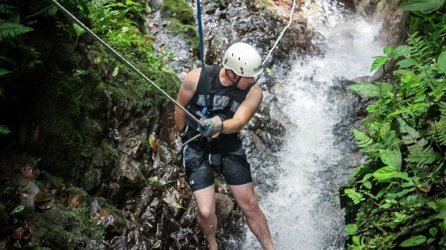9-Day Costa Rica Quest Tour from San Jose·La Fortuna, Monteverde, Quepos and Manuel Antonio National Park | Small Group Tour