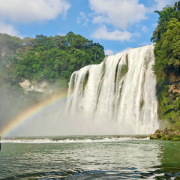 户外活动-贵州跨学科5天4晚夏令营研学【追光少年·黔行未来】-贵州省博物馆+黄果树大瀑布+天眼-瞭望台+天文体验馆+坝陵河大桥+丹寨.凯里+丹寨石桥造纸+朗德苗寨+郎德 研学基地
