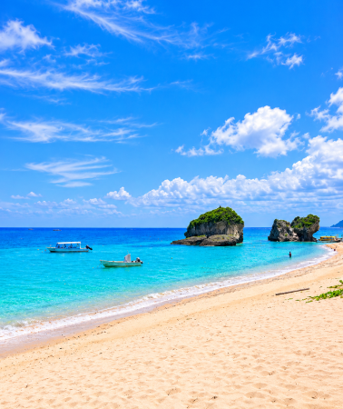 6D5N • Naha + Okinawa Churaumi Aquarium + Kouri Island + Cape Manzamo + American Village + Cape Zanpa + Southeast Botanical Gardens + Cape Chinen Park + Mibaru Beach + Gyokusendo Cave + Itoman fishing cooperative Fish Center