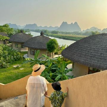 广西南宁+崇左+德天瀑布+明仕田园+通灵大峡谷+峒那屿湾景区5日4晚私家团