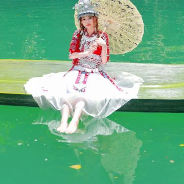 恩施市+神农架8日7晚跟团游