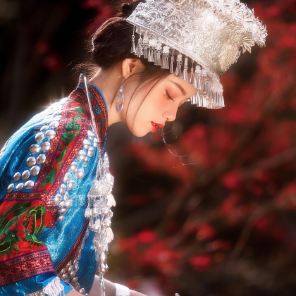 恩施市+恩施大峡谷+鹤峰屏山旅游景区5日4晚跟团游