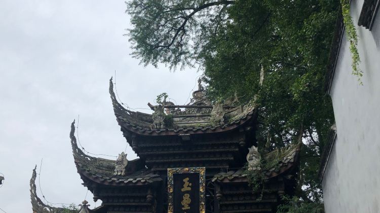 7-day 6-night · Group Tours · Chengdu + Chongqing + Leshan + Mount Emei + Chengdu Research Base of Giant Panda Breeding