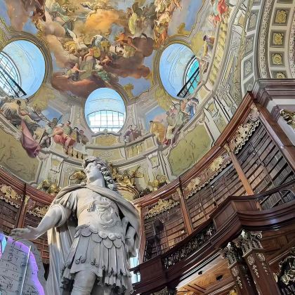 奥地利维也纳+哈尔施塔特8日6晚拼小团