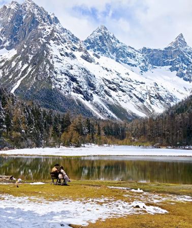 7D6N • Adjustable itinerary - guaranteed Jiuzhaigou entry & train tickets - classic Sichuan alpine combo: Jiuzhaigou, Huanglong, Siguniang, Bipenggou & Dagu Glacier