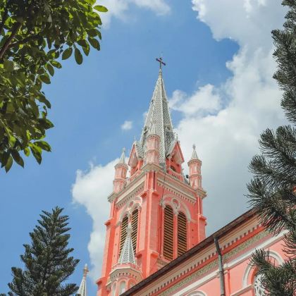 越南胡志明市+美奈+芽庄5日4晚私家团