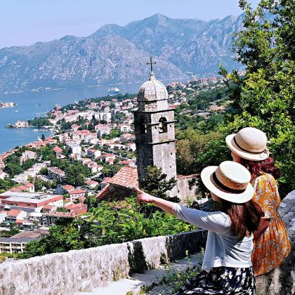 塞尔维亚+波黑+黑山8日私家团