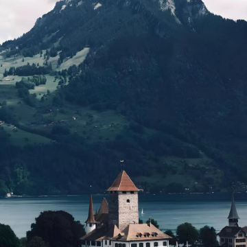 瑞士+卢塞恩+格林德瓦+洛伊克巴德+日内瓦10日8晚私家团