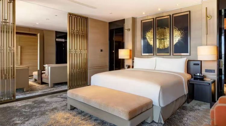4D3N · Private Tours · Beijing Night of Chang'an Avenue & Lakeside Great wall-boating included &Pop Mart City Park+Forbidden City+Mutianyu Great Wall·Tour Guide+ Private Car+All tickets included